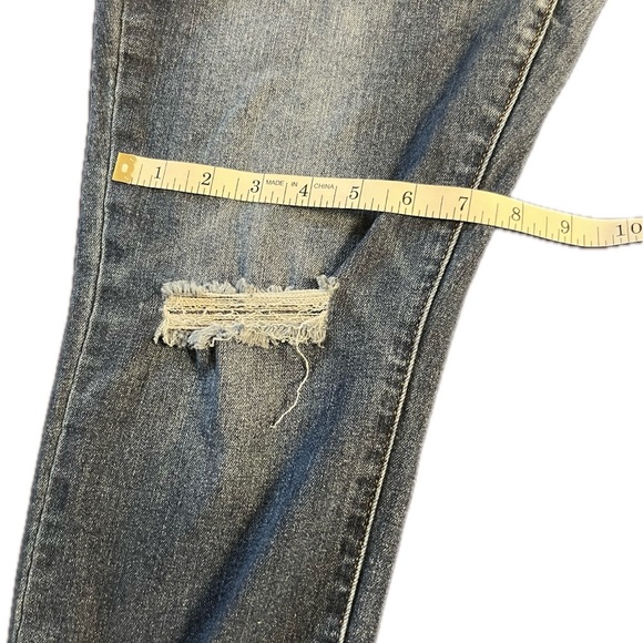 Women’s cropped blue jeans ripped size 15. Waist 31 Indigo Rein curvy - Picture 6 of 11